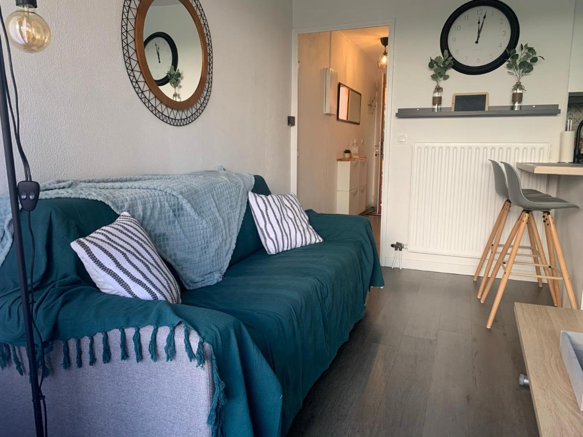 Chaleureux Appartement Face Au Port Sta Lucia, Tout A Pieds, Wifi แซ็งต์-ราฟาเอล ภายนอก รูปภาพ