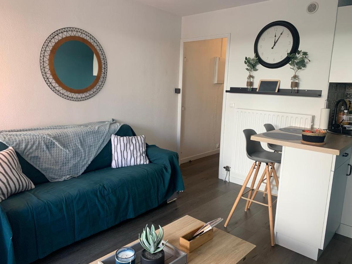Chaleureux Appartement Face Au Port Sta Lucia, Tout A Pieds, Wifi แซ็งต์-ราฟาเอล ภายนอก รูปภาพ