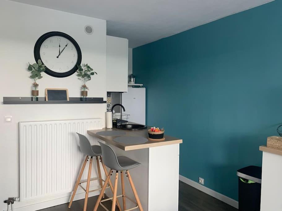 Chaleureux Appartement Face Au Port Sta Lucia, Tout A Pieds, Wifi แซ็งต์-ราฟาเอล ภายนอก รูปภาพ
